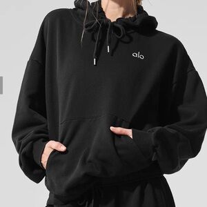 ALO Yoga Women's Black Pullover Hoodie